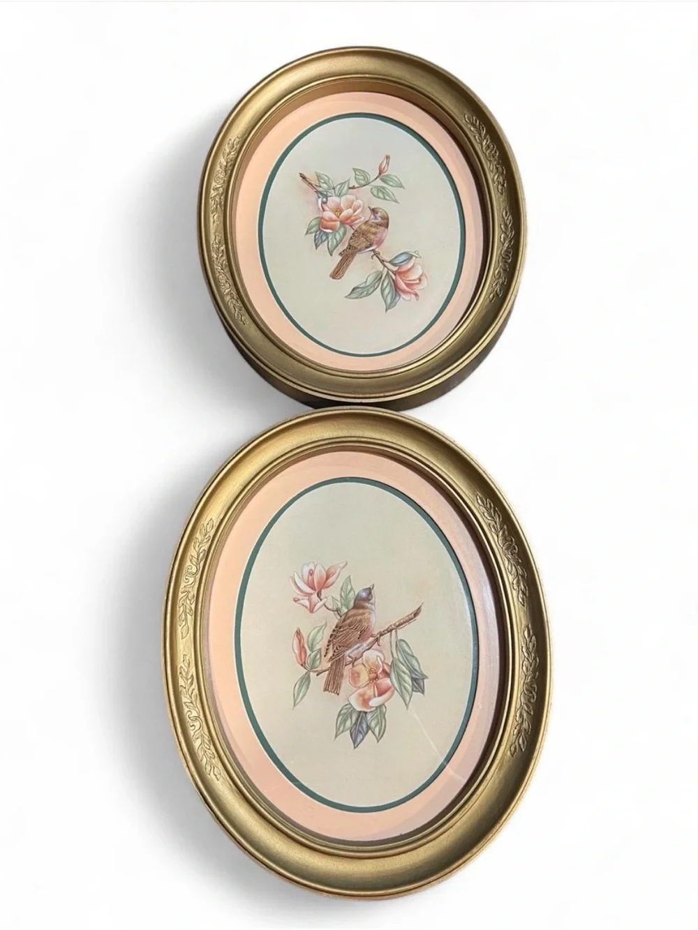 Set of 2 Vintage 80s Gold Oval Framed Bird Wall Art